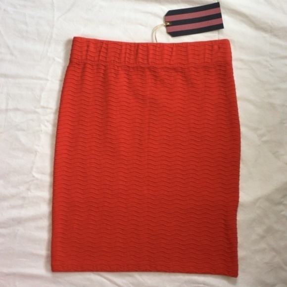 Jack Wills Zig Zag Stretchy Pencil Skirt 8 - Picture 1 of 5